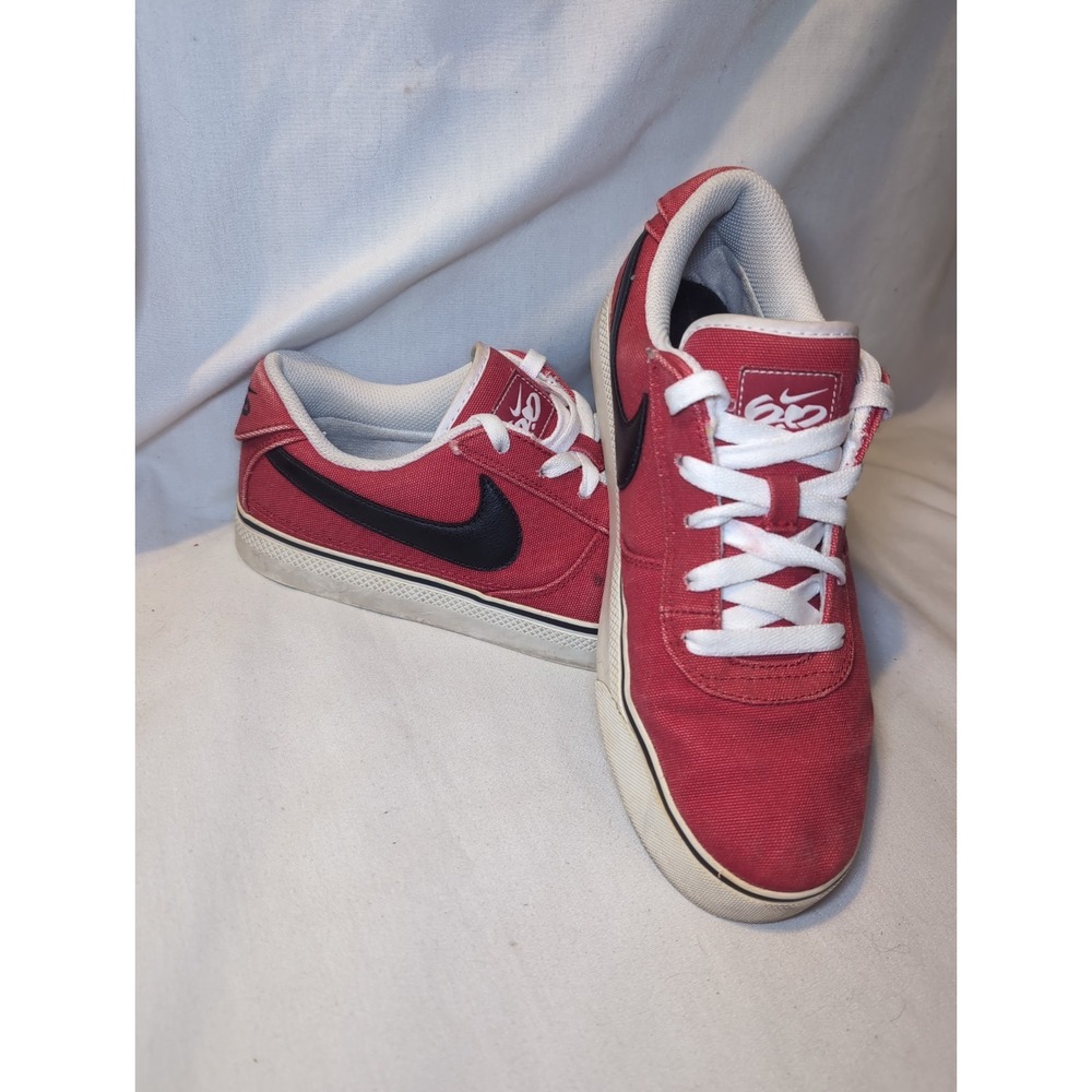 Nike 6.0 Mavrk Low 2 Canvas Red White Sneakers Men's Sz 8.5 Shoes 442475-600